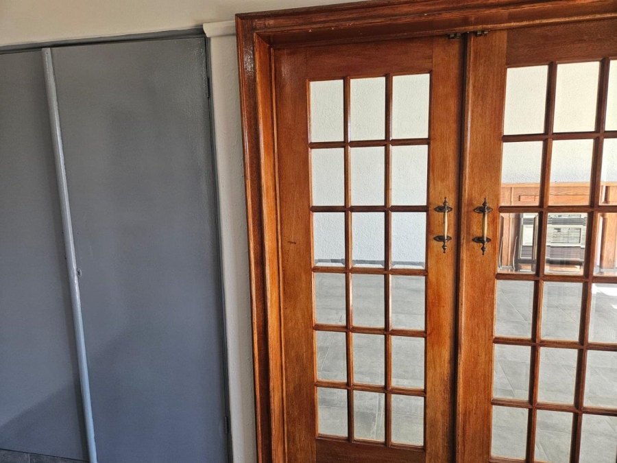 To Let 3 Bedroom Property for Rent in Wentworth Park Gauteng