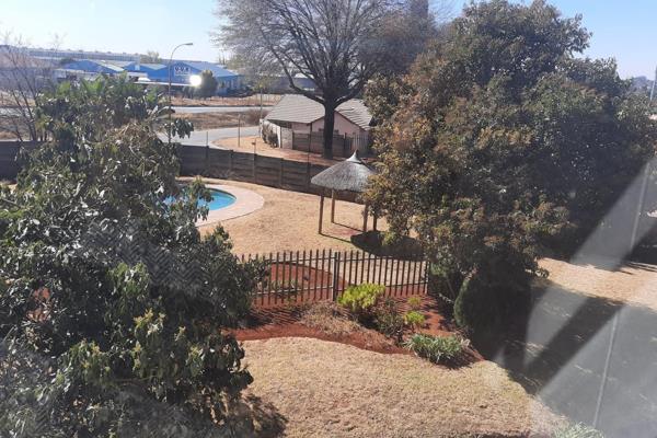 2 Bedroom Property for Sale in Rhodesfield Gauteng