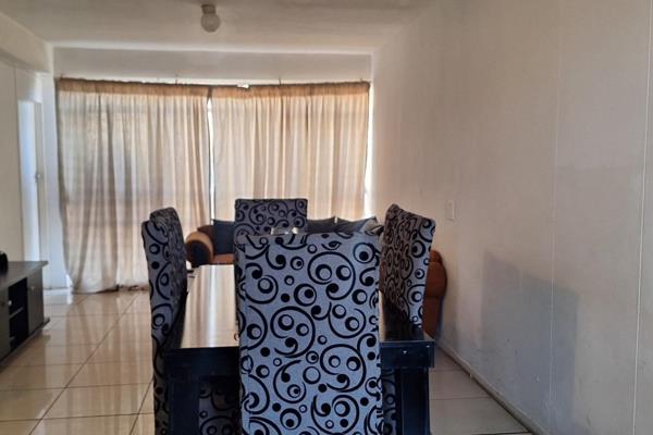 2 Bedroom Property for Sale in Rhodesfield Gauteng