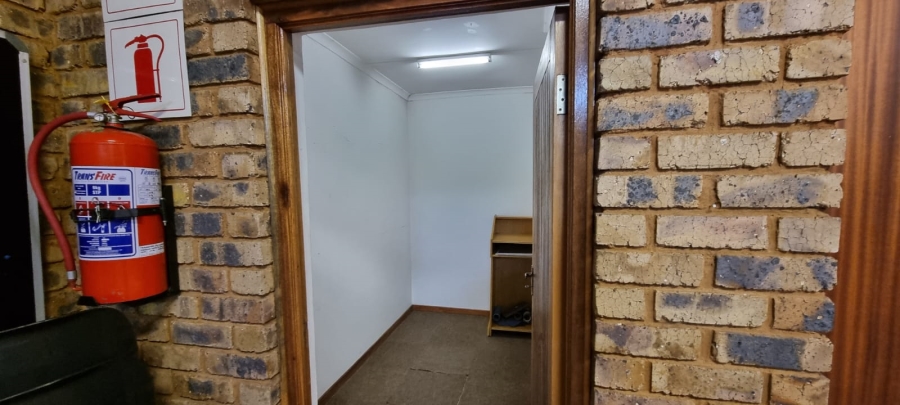 3 Bedroom Property for Sale in Lambton Gardens Gauteng