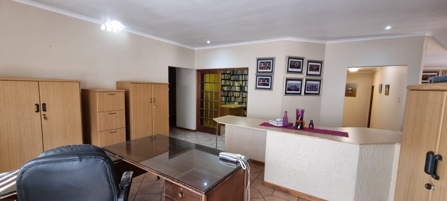 3 Bedroom Property for Sale in Lambton Gardens Gauteng