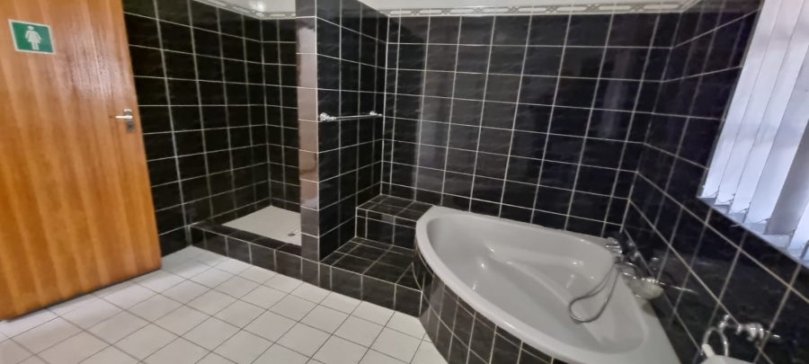 3 Bedroom Property for Sale in Lambton Gardens Gauteng