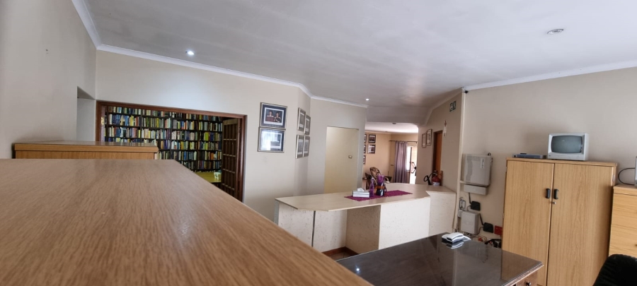 3 Bedroom Property for Sale in Lambton Gardens Gauteng