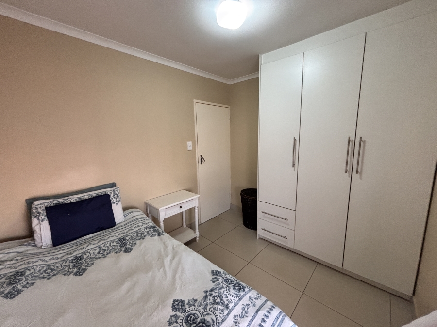 2 Bedroom Property for Sale in Azaadville Gardens Gauteng