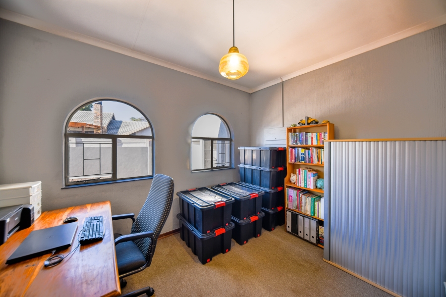 3 Bedroom Property for Sale in Wingate Park Gauteng