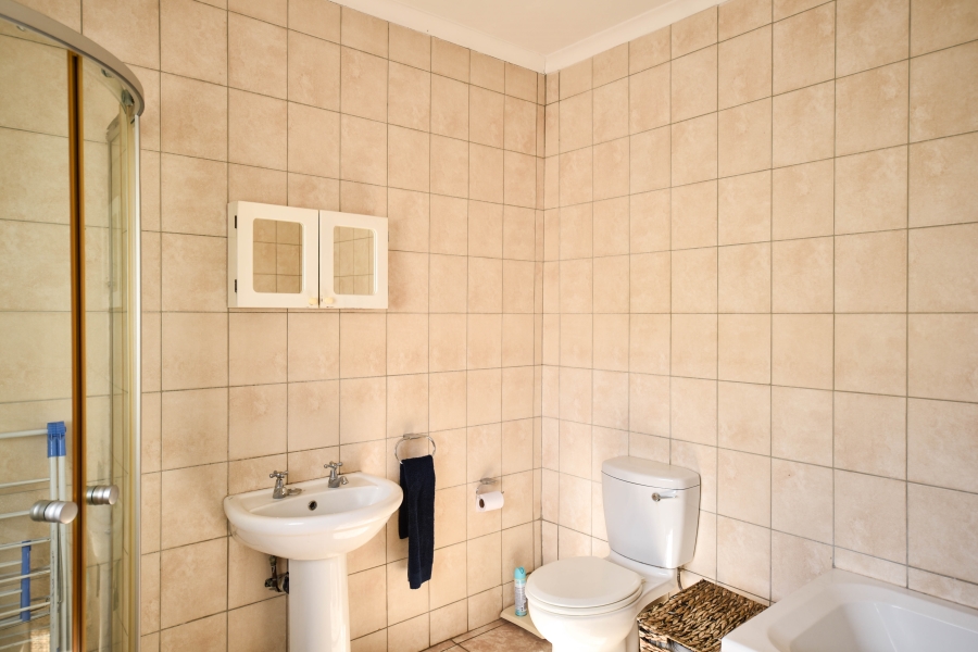 3 Bedroom Property for Sale in Wingate Park Gauteng