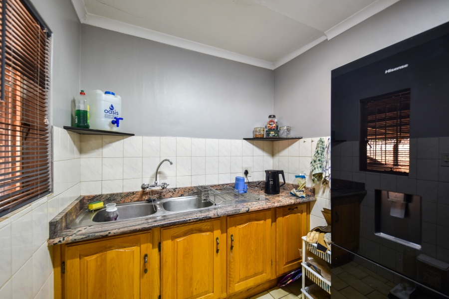 5 Bedroom Property for Sale in Doornpoort Gauteng