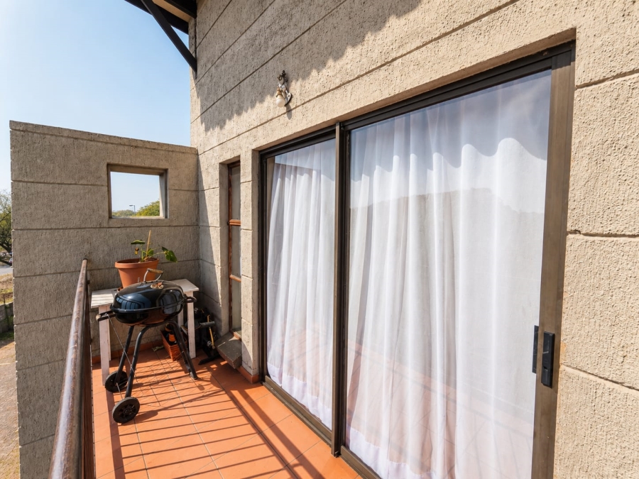 2 Bedroom Property for Sale in Dorandia Gauteng