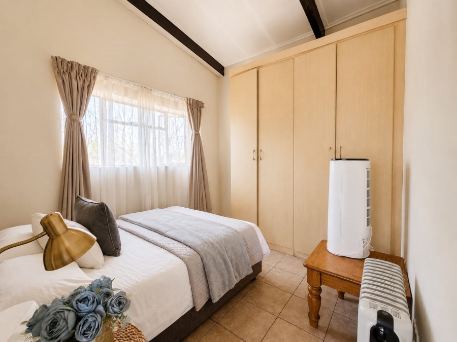 2 Bedroom Property for Sale in Dorandia Gauteng