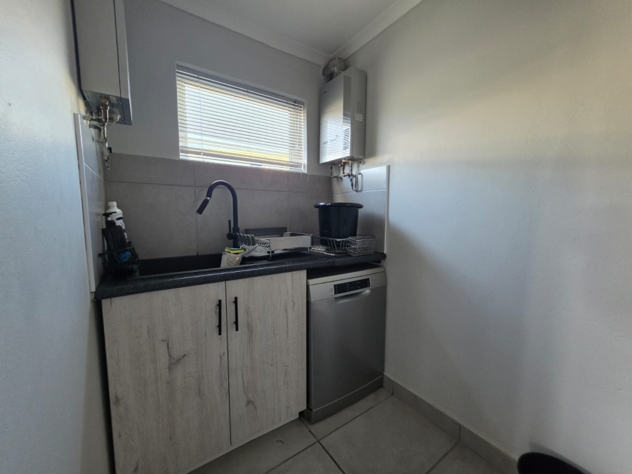 2 Bedroom Property for Sale in Misty Bay Gauteng