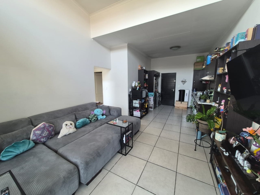 To Let 2 Bedroom Property for Rent in Greenstone Hill Gauteng