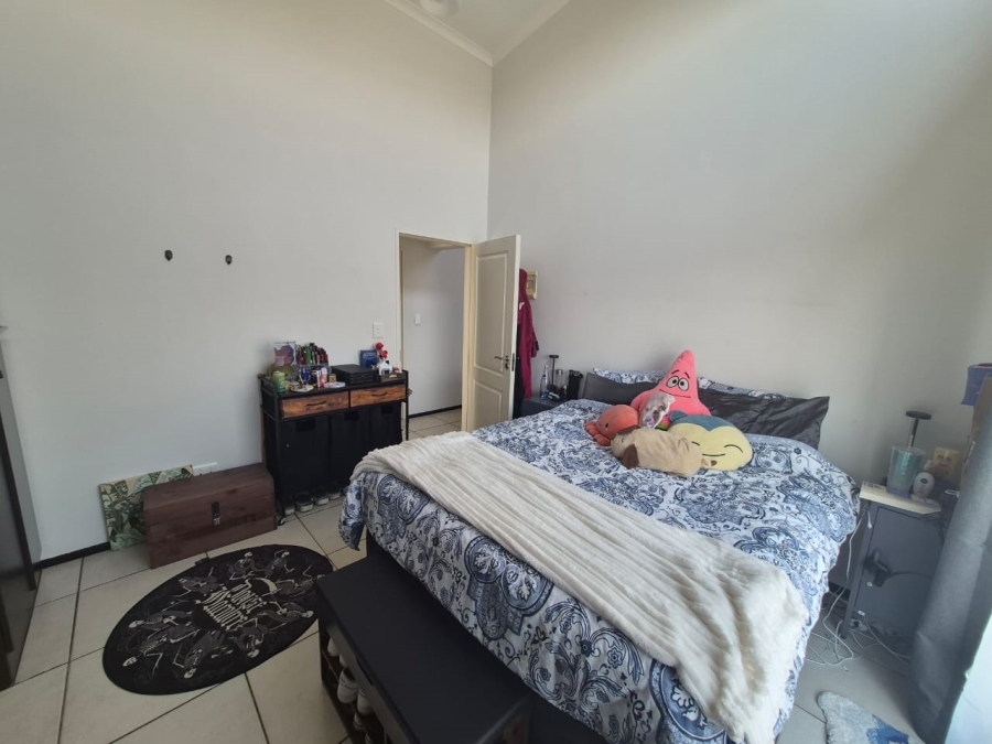To Let 2 Bedroom Property for Rent in Greenstone Hill Gauteng