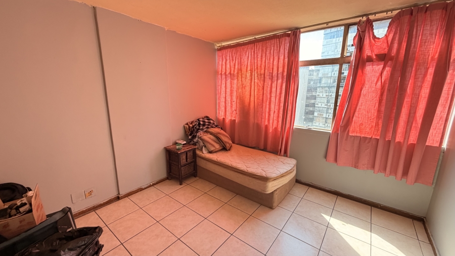 1 Bedroom Property for Sale in Sunnyside Gauteng