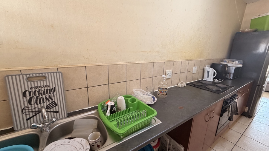 1 Bedroom Property for Sale in Sunnyside Gauteng