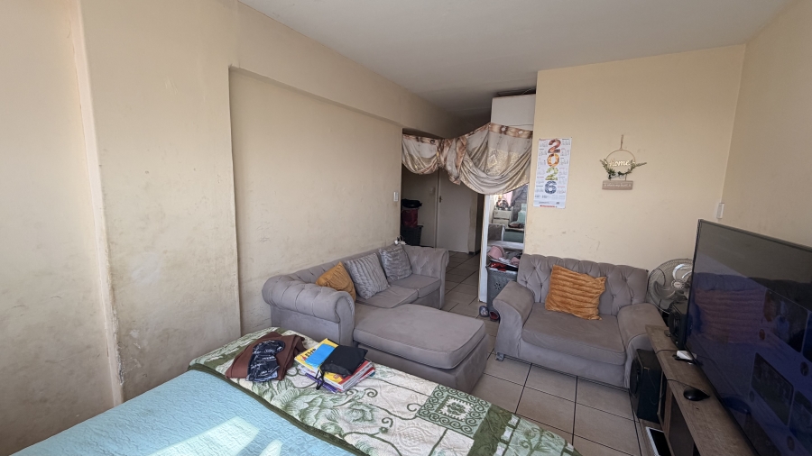 1 Bedroom Property for Sale in Sunnyside Gauteng