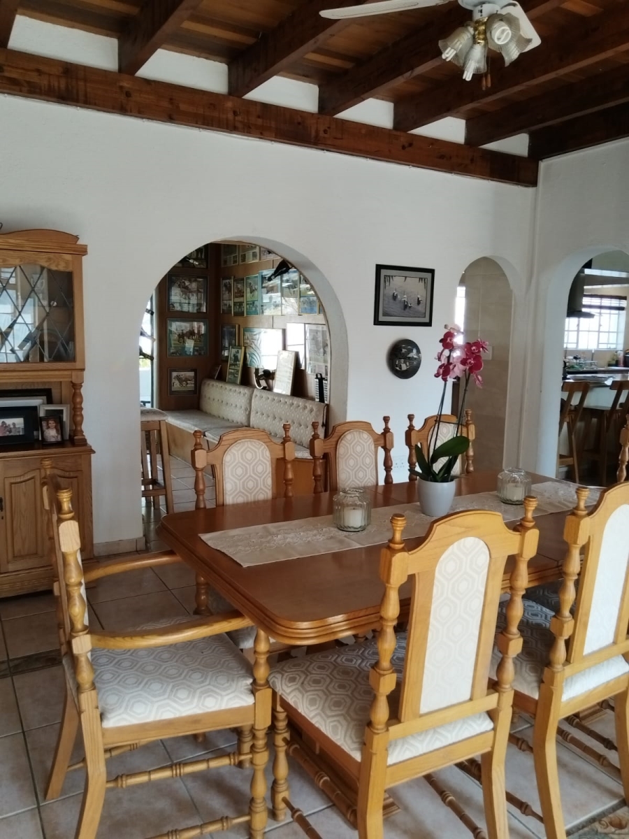 4 Bedroom Property for Sale in Van Riebeeck Park Gauteng