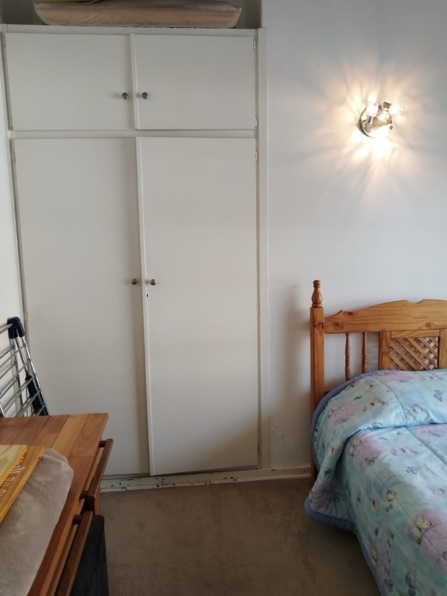 4 Bedroom Property for Sale in Van Riebeeck Park Gauteng