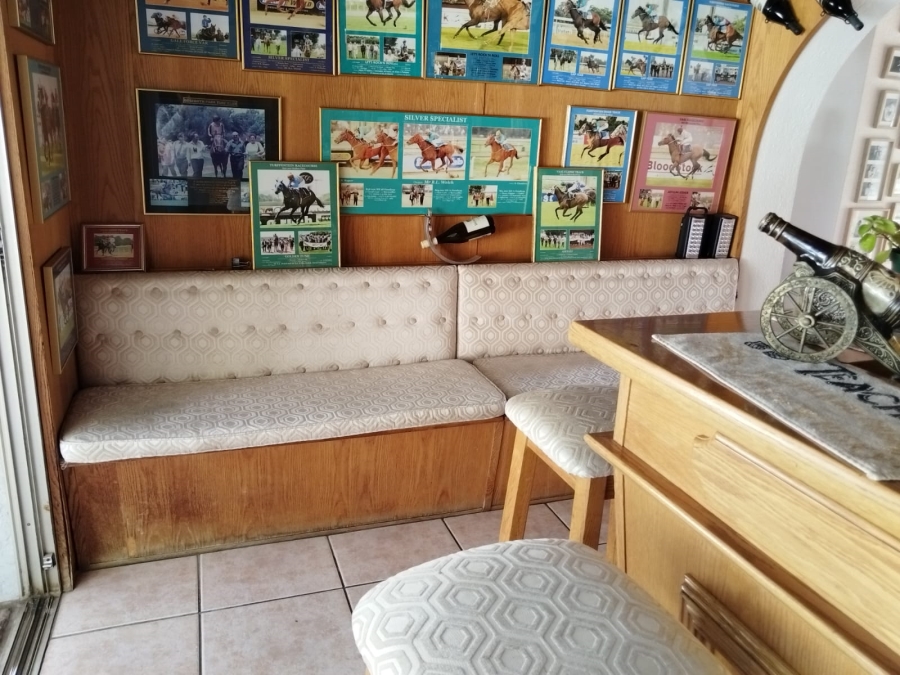 4 Bedroom Property for Sale in Van Riebeeck Park Gauteng