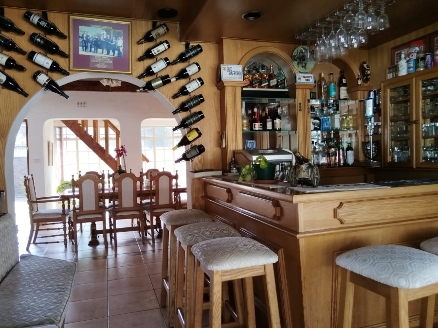 4 Bedroom Property for Sale in Van Riebeeck Park Gauteng