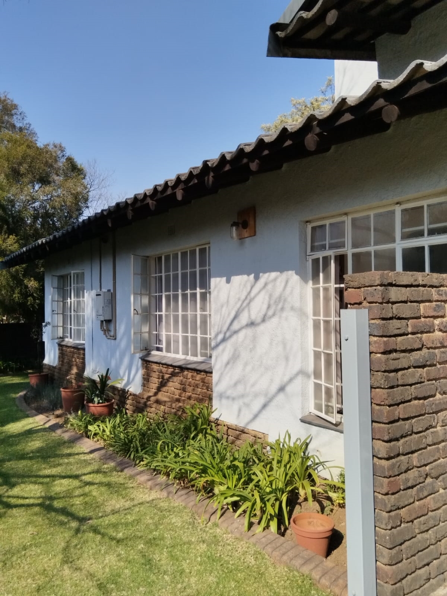 4 Bedroom Property for Sale in Van Riebeeck Park Gauteng