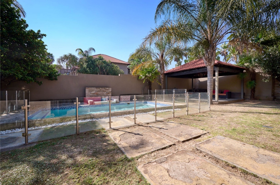6 Bedroom Property for Sale in Khyber Rock Gauteng