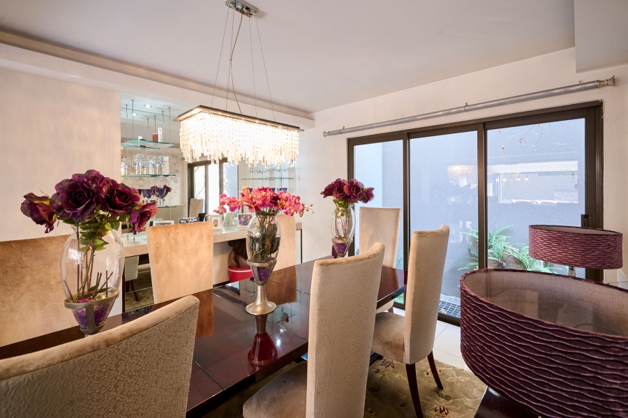 6 Bedroom Property for Sale in Khyber Rock Gauteng