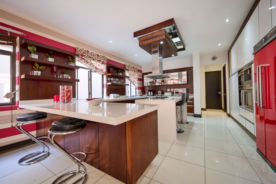 6 Bedroom Property for Sale in Khyber Rock Gauteng