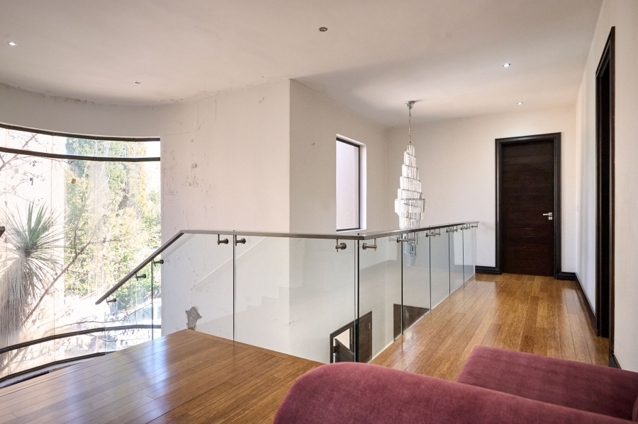6 Bedroom Property for Sale in Khyber Rock Gauteng