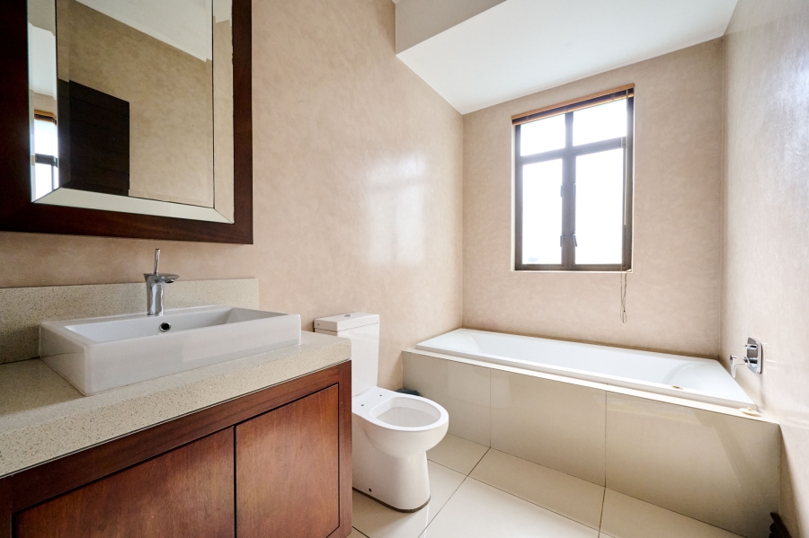 6 Bedroom Property for Sale in Khyber Rock Gauteng