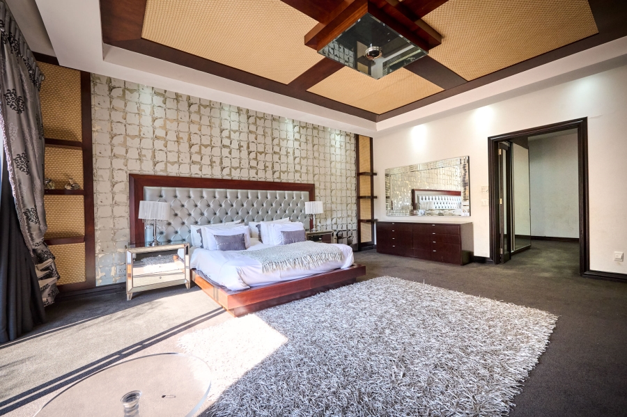 6 Bedroom Property for Sale in Khyber Rock Gauteng