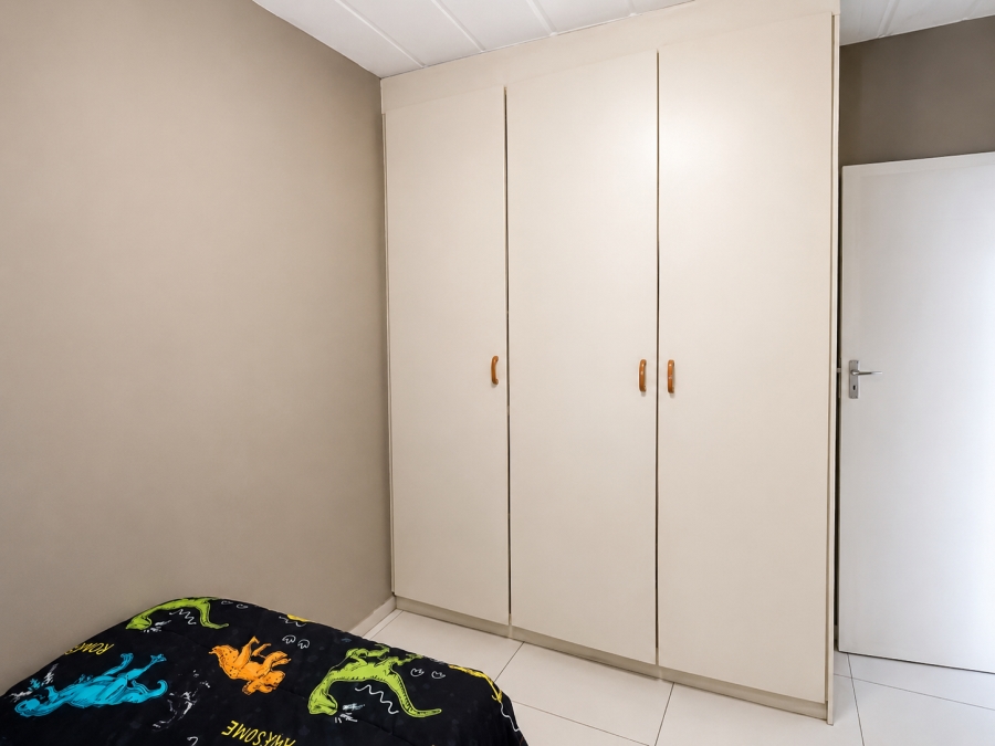 2 Bedroom Property for Sale in Noordwyk Gauteng