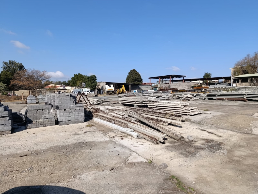 Commercial Property for Sale in Bredell Gauteng