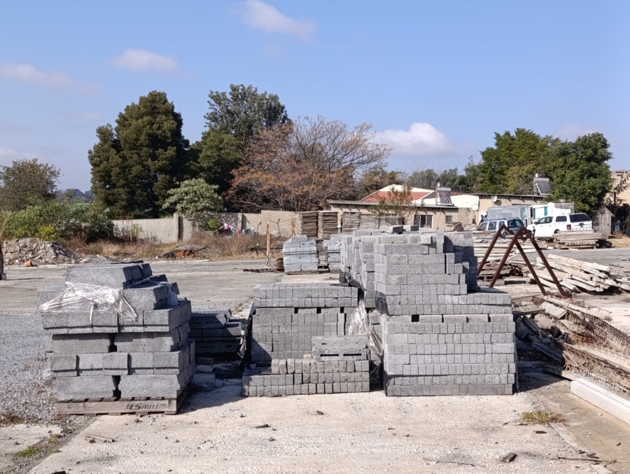 Commercial Property for Sale in Bredell Gauteng