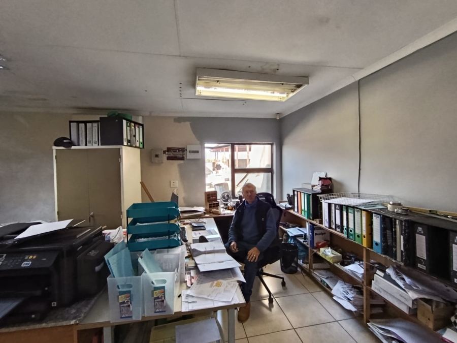 Commercial Property for Sale in Bredell Gauteng