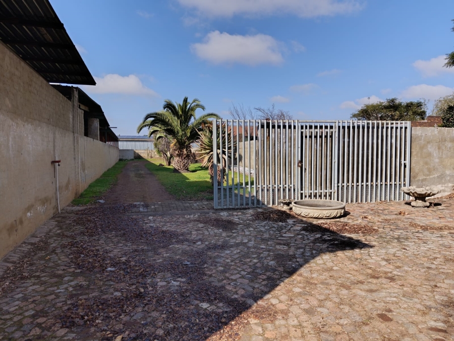 Commercial Property for Sale in Bredell Gauteng