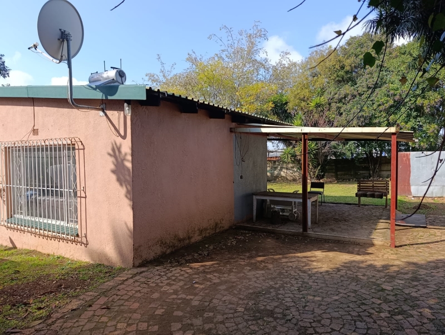 Commercial Property for Sale in Bredell Gauteng