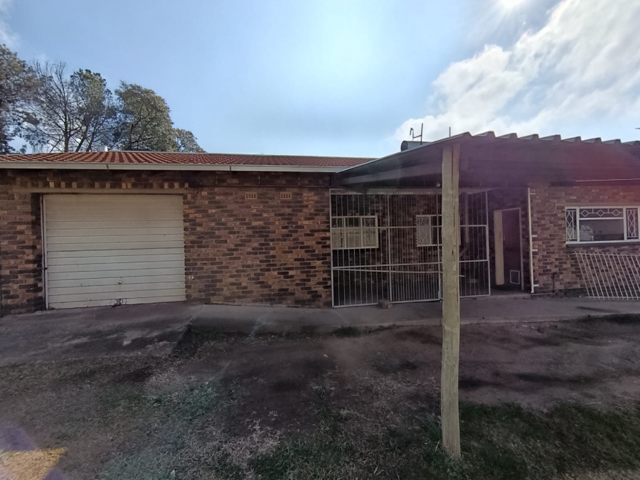 Commercial Property for Sale in Bredell Gauteng