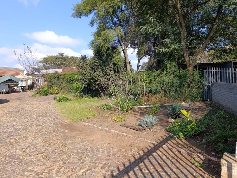 Commercial Property for Sale in Bredell Gauteng