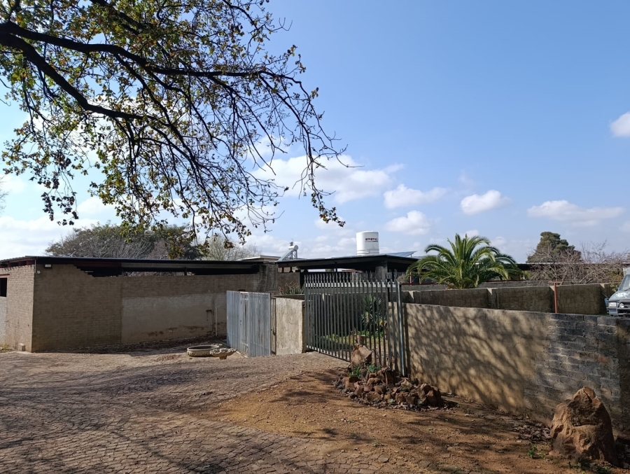 Commercial Property for Sale in Bredell Gauteng