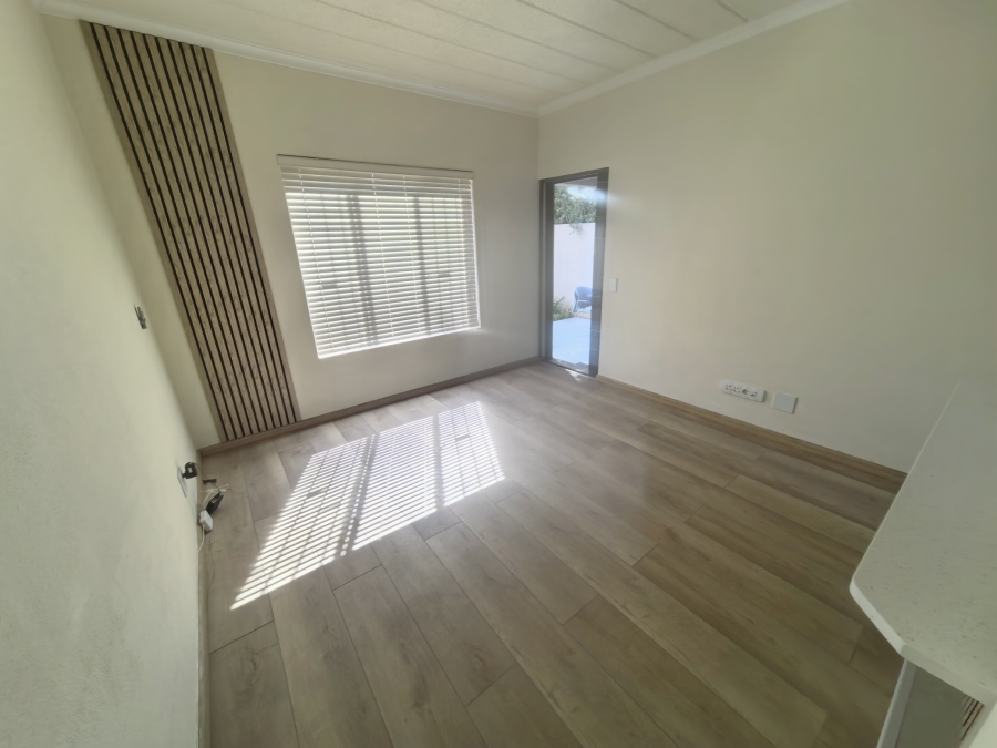 To Let 1 Bedroom Property for Rent in Sunninghill Gauteng