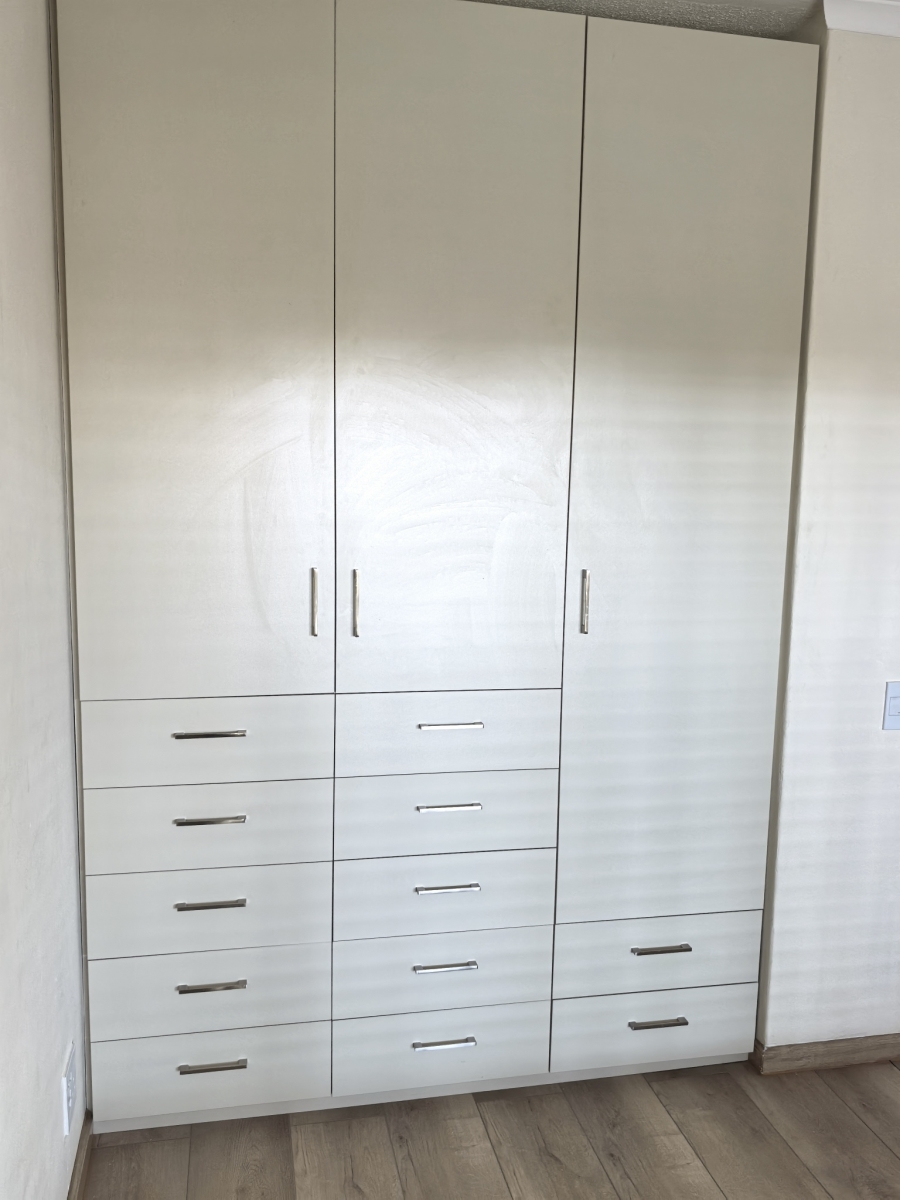 To Let 1 Bedroom Property for Rent in Sunninghill Gauteng