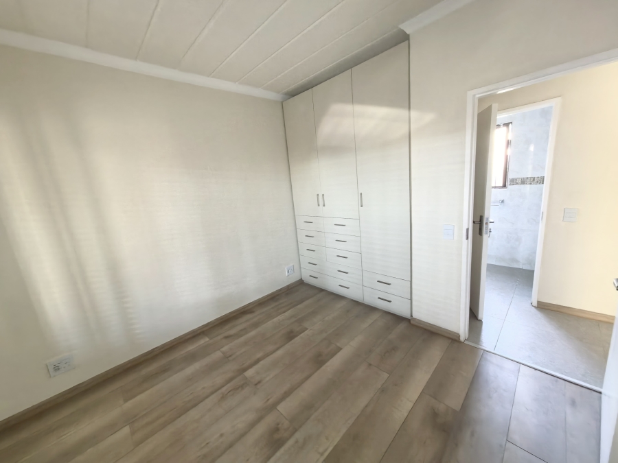 To Let 1 Bedroom Property for Rent in Sunninghill Gauteng