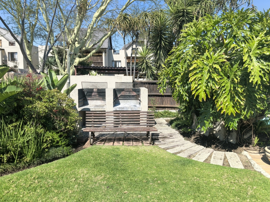 To Let 1 Bedroom Property for Rent in Sunninghill Gauteng