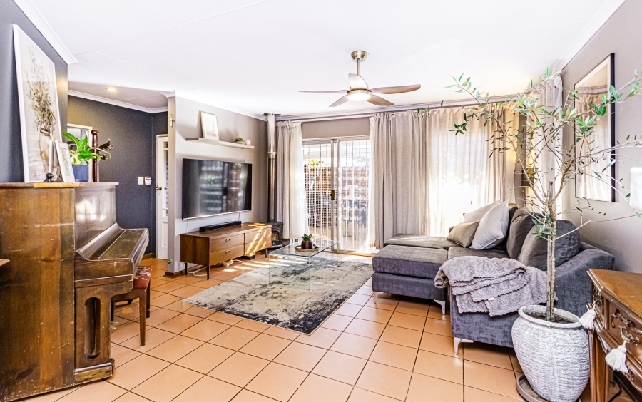 3 Bedroom Property for Sale in Doringkloof Gauteng