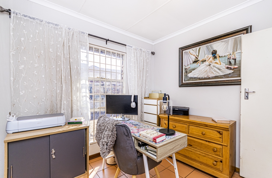 3 Bedroom Property for Sale in Doringkloof Gauteng