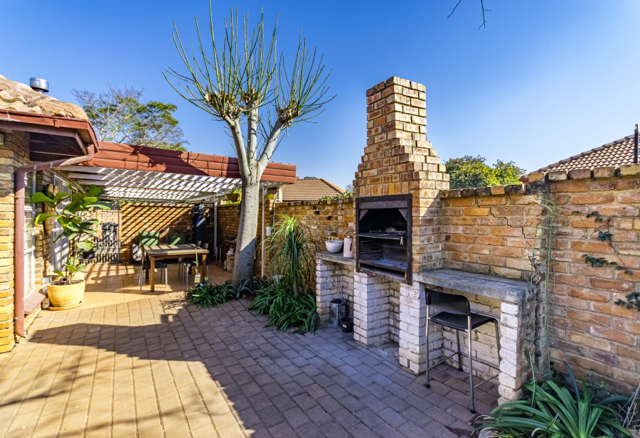 3 Bedroom Property for Sale in Doringkloof Gauteng