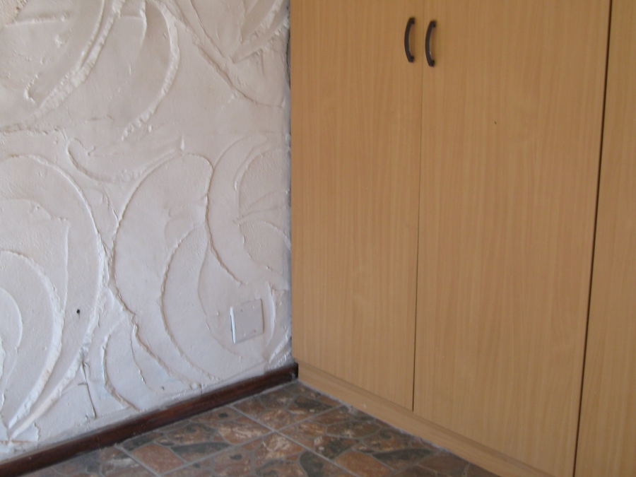 2 Bedroom Property for Sale in Queenswood Gauteng