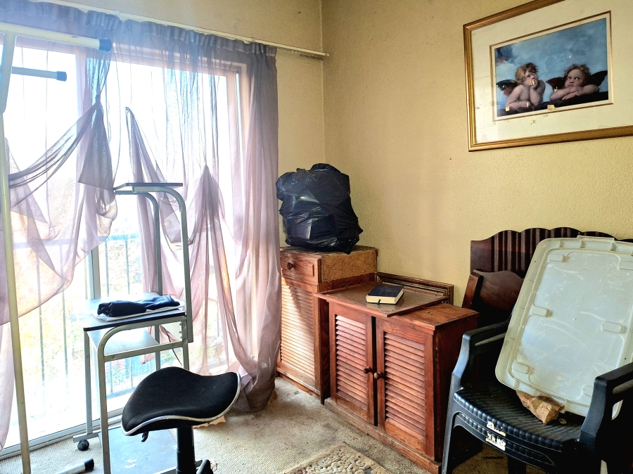 1 Bedroom Property for Sale in Wilro Park Gauteng