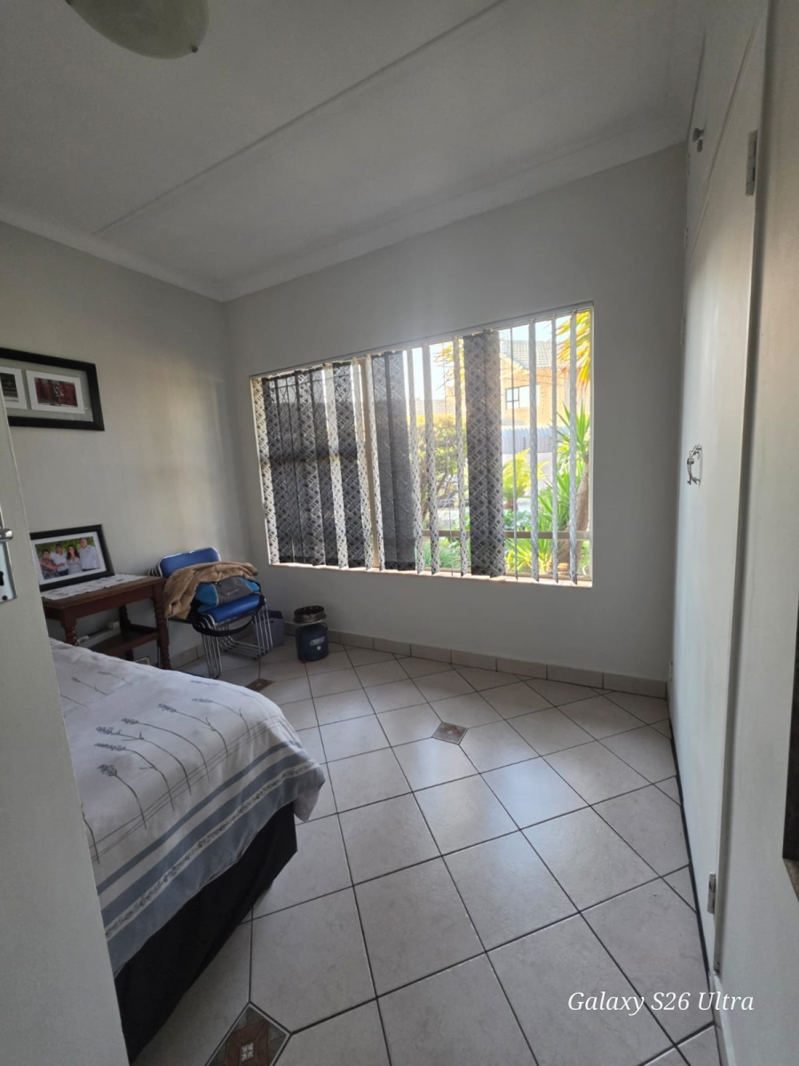 3 Bedroom Property for Sale in Verwoerdpark Gauteng