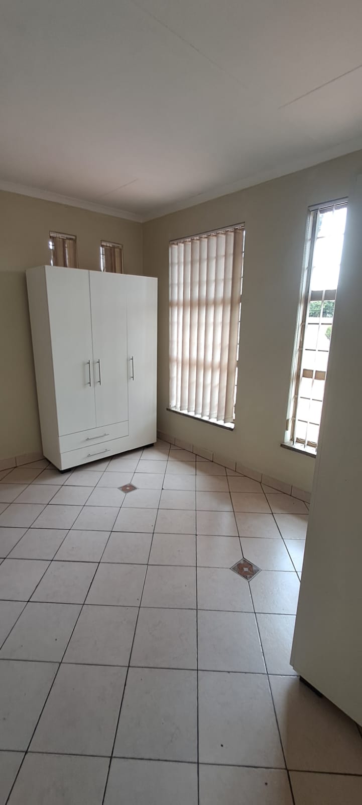 3 Bedroom Property for Sale in Verwoerdpark Gauteng